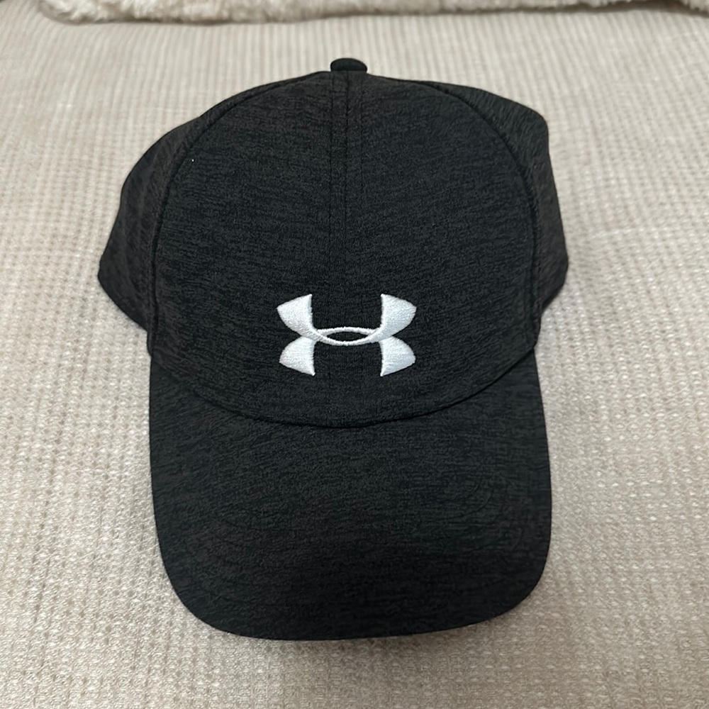 Under Armour Women’s Hat NWT